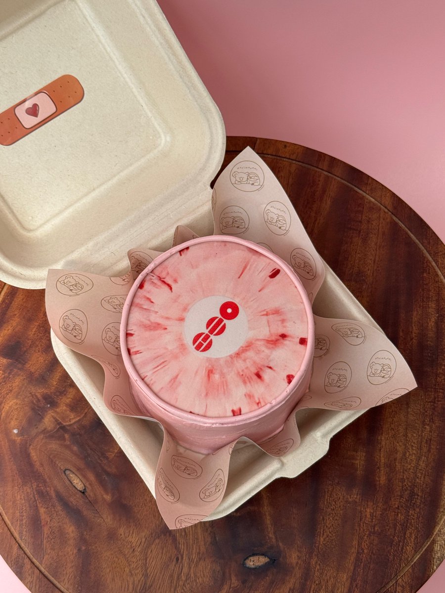 thediaryfm tweet media