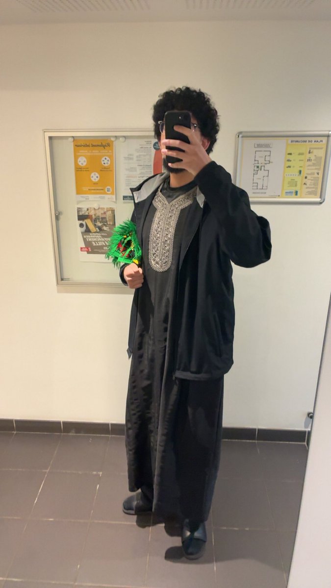 🇹🇳 tweet media