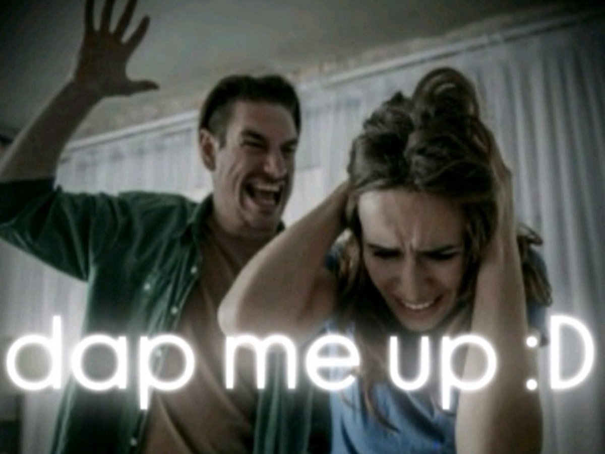 That blonde girl who gets shot tweet media