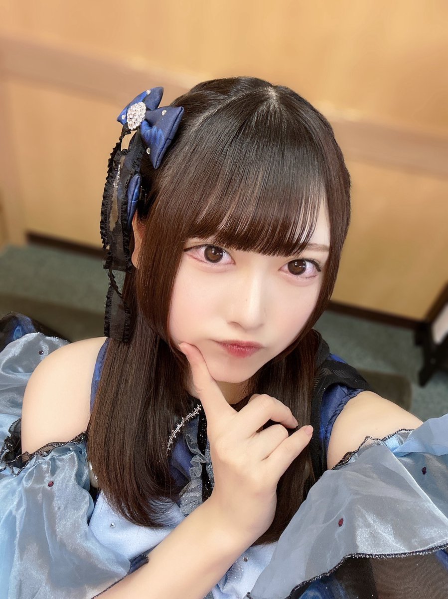rikako_imew's tweet photo. #AGEFES 大塚FUTUREありがとうございました!本日1️⃣現場目🐼
新衣装初対バンでした❣️お天気悪い中なのにたくさんの方にライブ見てもらえてめちゃ嬉しかった(#^.^#)会いに来てくれる人がいる幸せを噛み締めております⭐️個性強め曲セトリ、新曲含め好き曲きた人いたかな〜?
夜は五反田です🌙待ってる🌃 https://t.co/YM5I6m4Hng