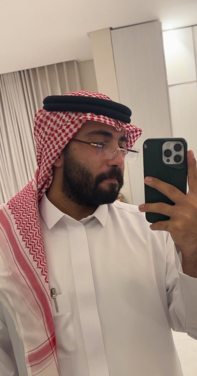 Abadi | RDJ . tweet media