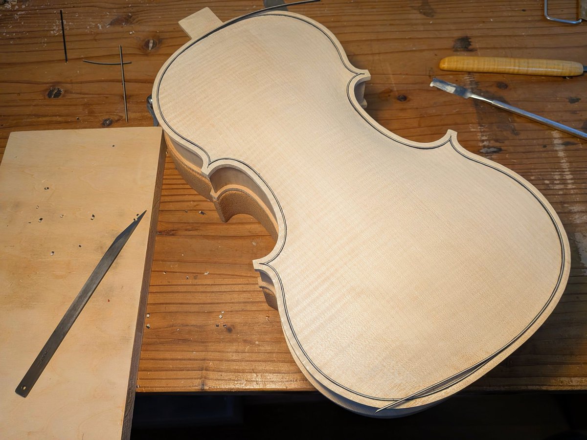 高屋ちひろ@ヴァイオリン製作 tweet media