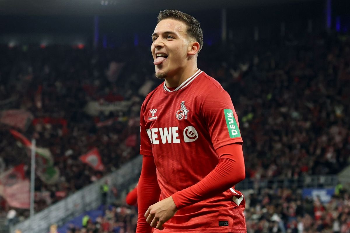 Maureen86 tweet media