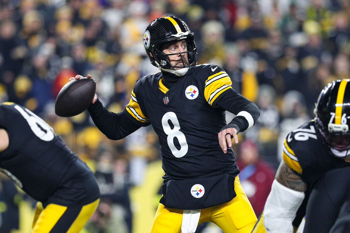 KHAN SAVED ME tweet media