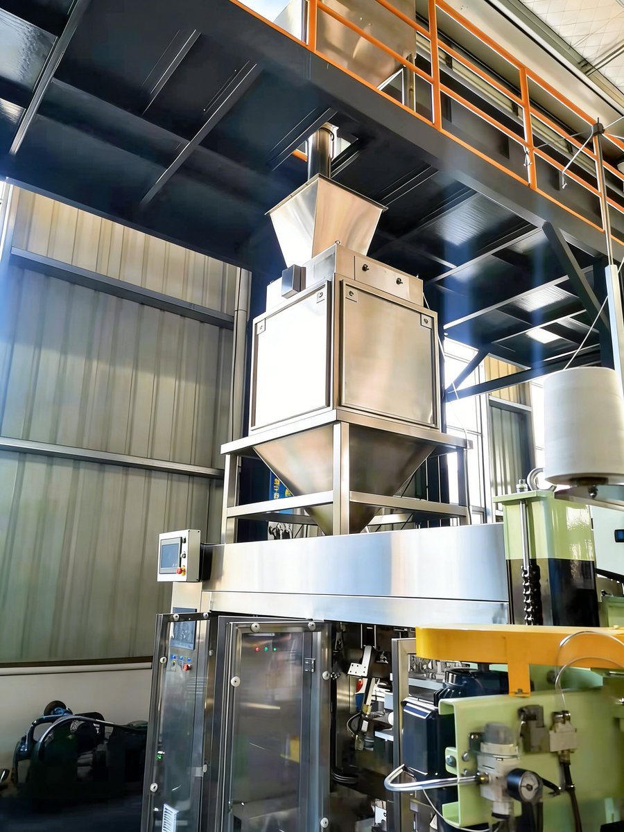 Streamline your rice packaging process! 🌟 The General Measure AF-25K bagging scale is bringing precision and efficiency to this rice factory, ensuring fast, accurate bagging every single time.

· Weighing range: 5-25kg, 55L volume
· Top speed: 1200BPH
· Best accuracy: ±15g