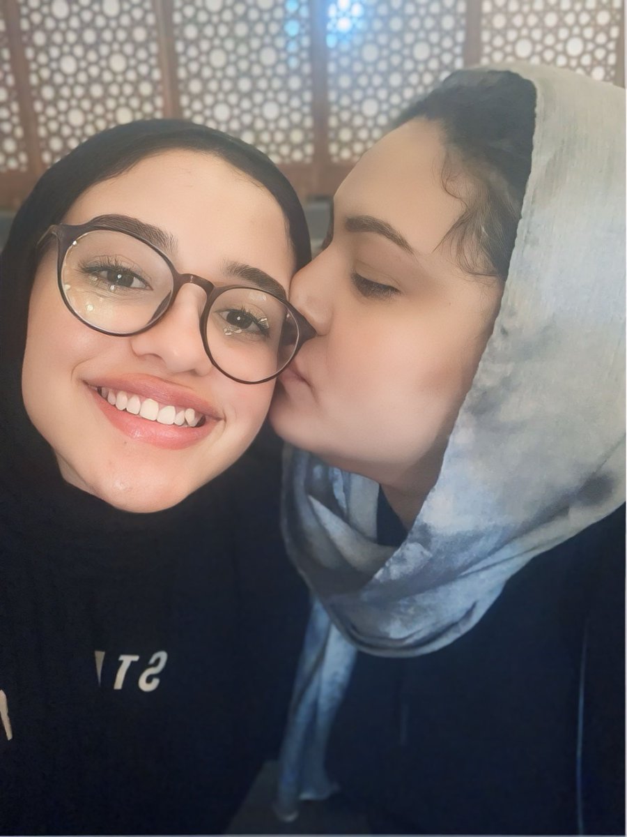 The Perks Of Being Hamosa🧜🏻♀️ tweet media