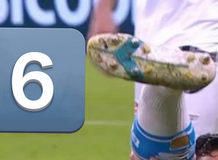 UnRandom tweet media