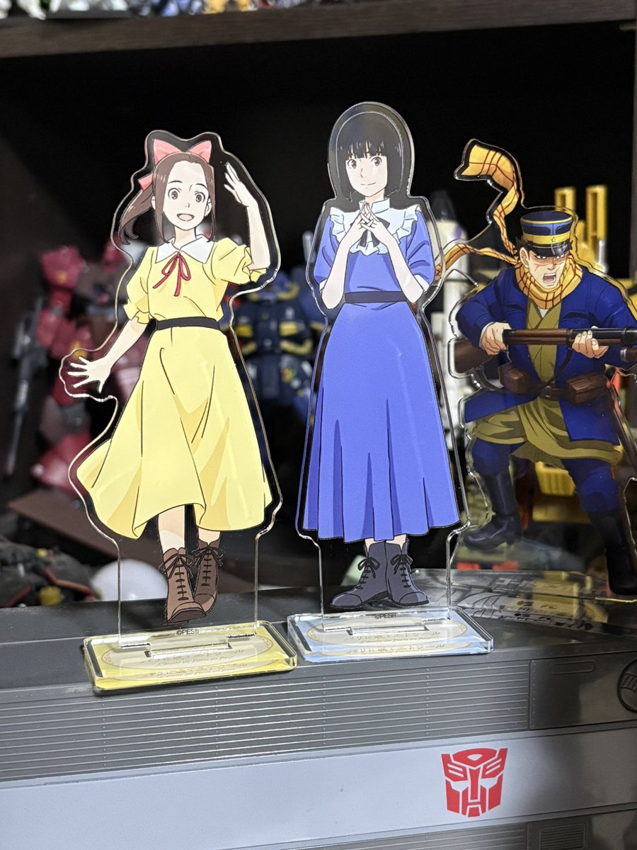 パリエトよすぎてアクスタ買っちゃった

隣にいるのは二人が幼少期バレエを観た頃に北海道で大暴れしてた人です