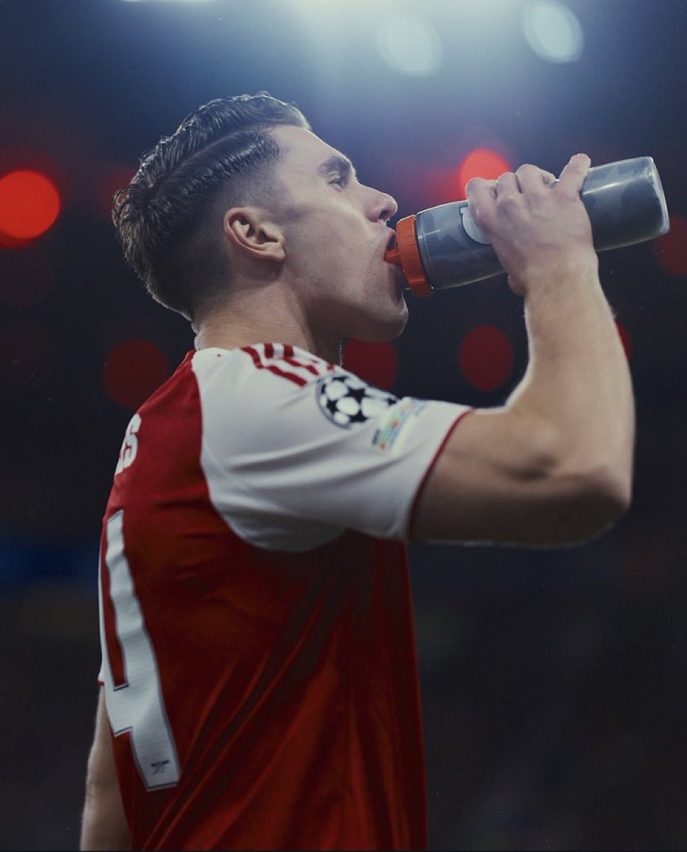 PAREE OF PH🧸 tweet media