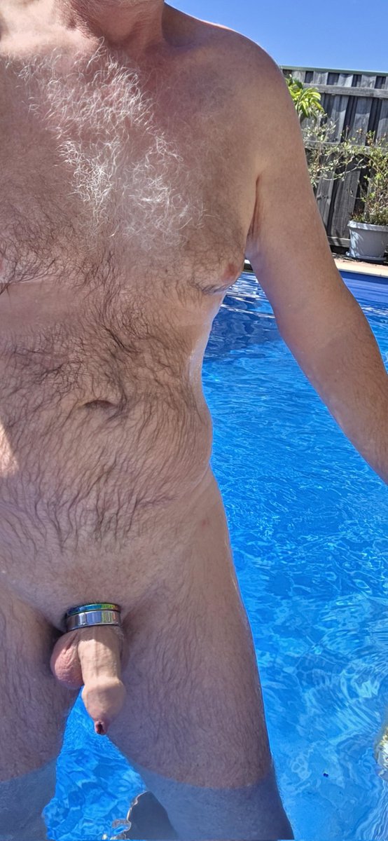 nudedude tweet media