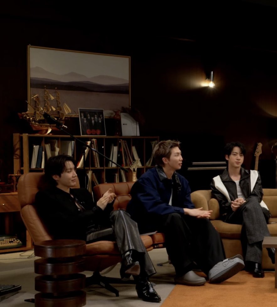 Sari Setiogi Griberg tweet media