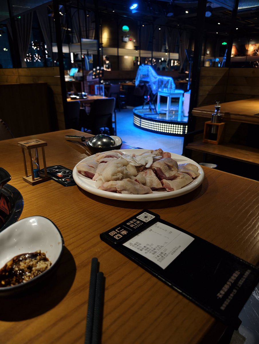 保安校服撸 tweet media