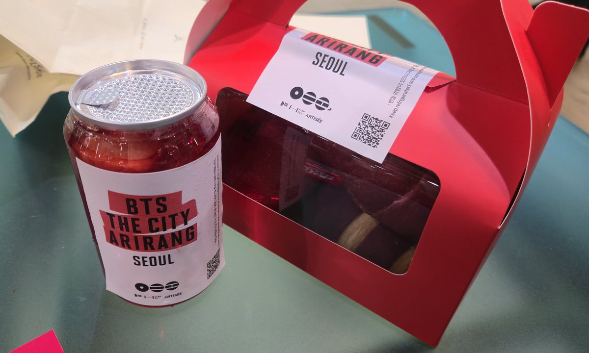 GRAPHICS JIN ♥️ tweet media