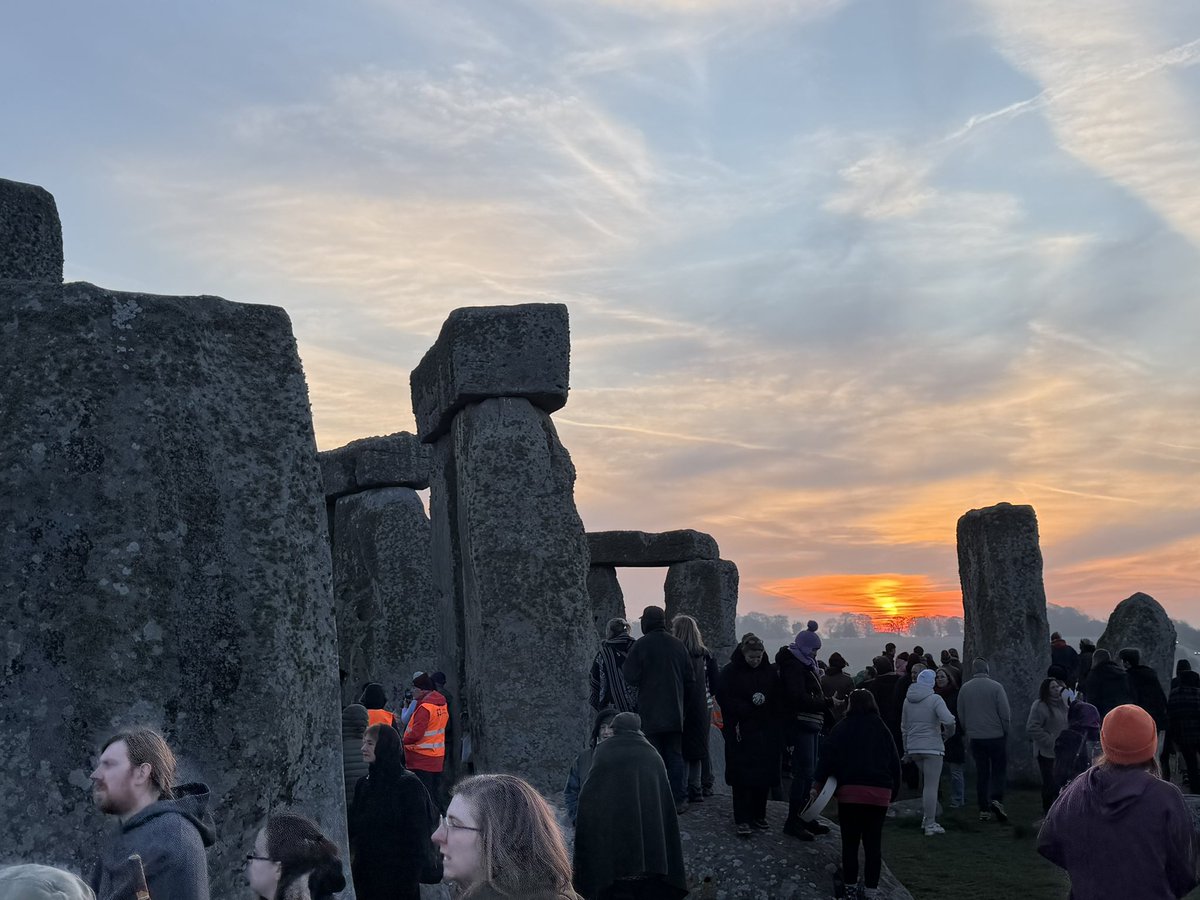 Stonehenge U.K tweet media