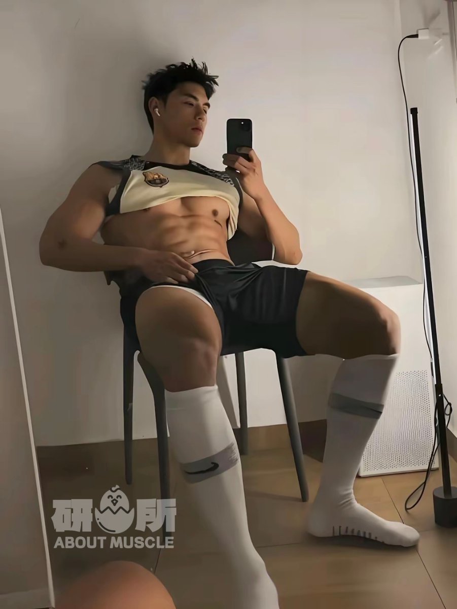 MENS研啾所🌈 tweet media
