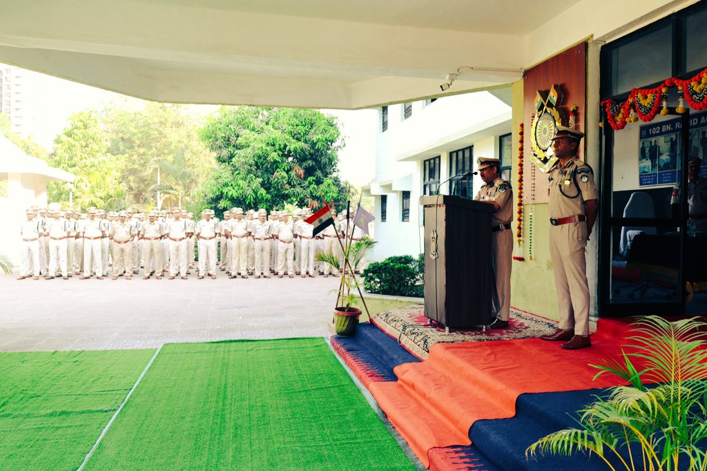 102_raf's tweet photo. On the occasion of 87th CRPF Day, Sh. Ravi Gopal Verma, DIG, RAF- II, in presence of Commandant &amp; Officers of 102 RAF took salute at Quarter Guard, paid homage to the martyrs who laid down their lives for Nation followed by Sainik Sammelan, Cultural programe, Games and Bada khana https://t.co/98DJf0yJEa