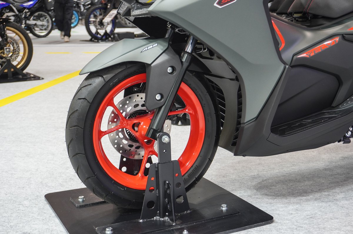 レスポンス tweet media