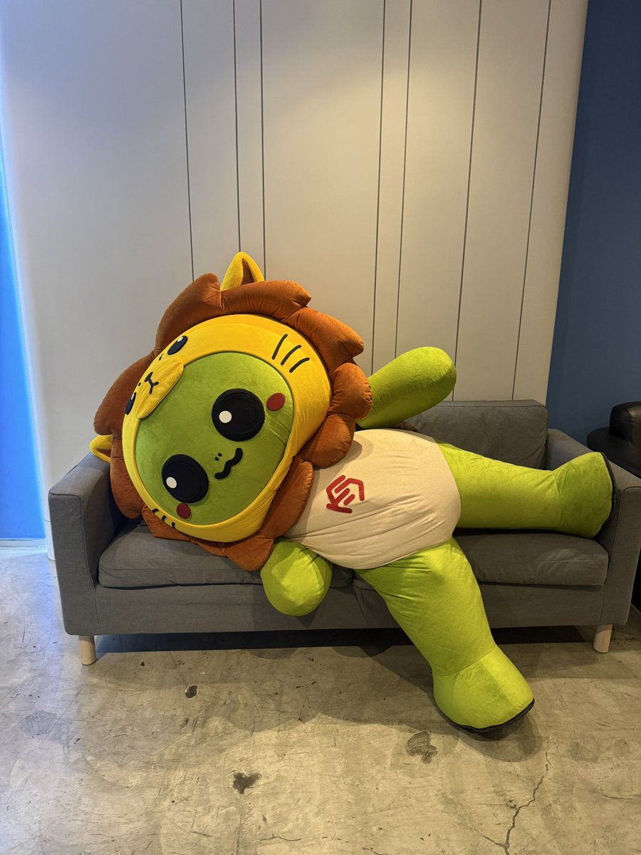 KING MAN tweet media