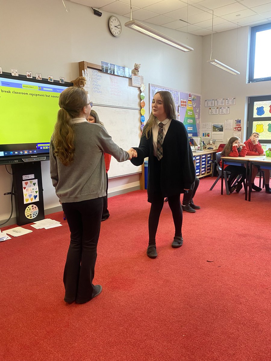 Mrs Alexander P7 🧡 tweet media