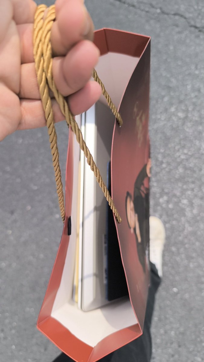 非重要角色🌊HTX tweet media