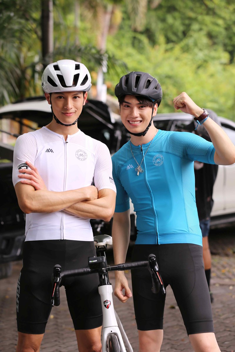 Trendy Update tweet media