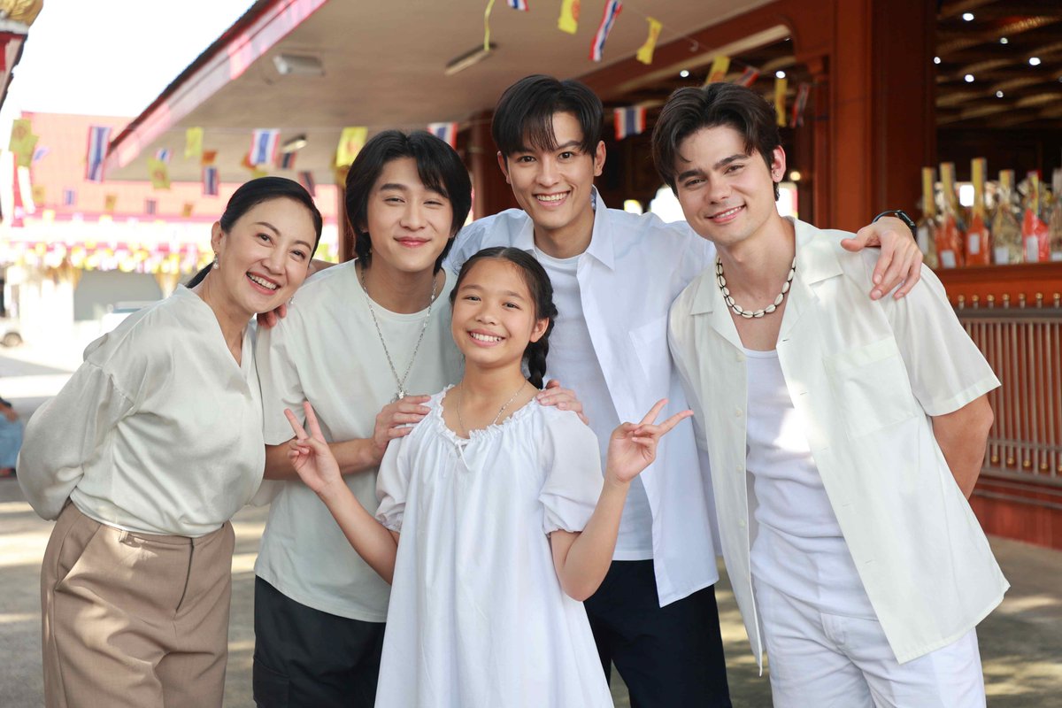 Trendy Update tweet media