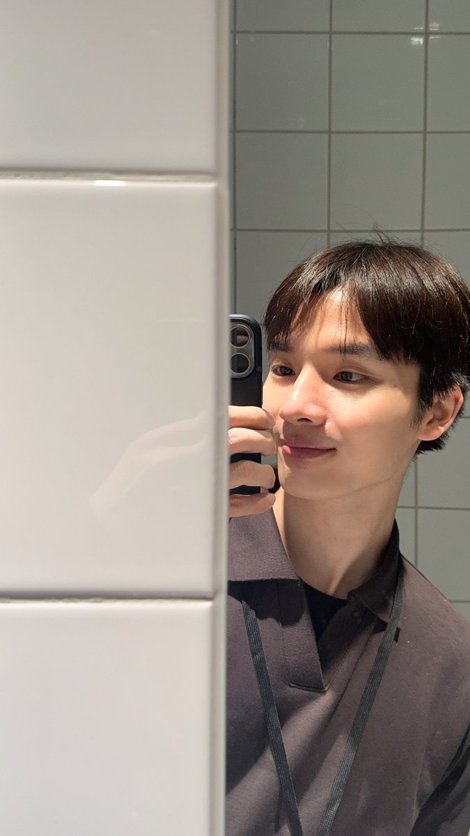 luca frost tweet media