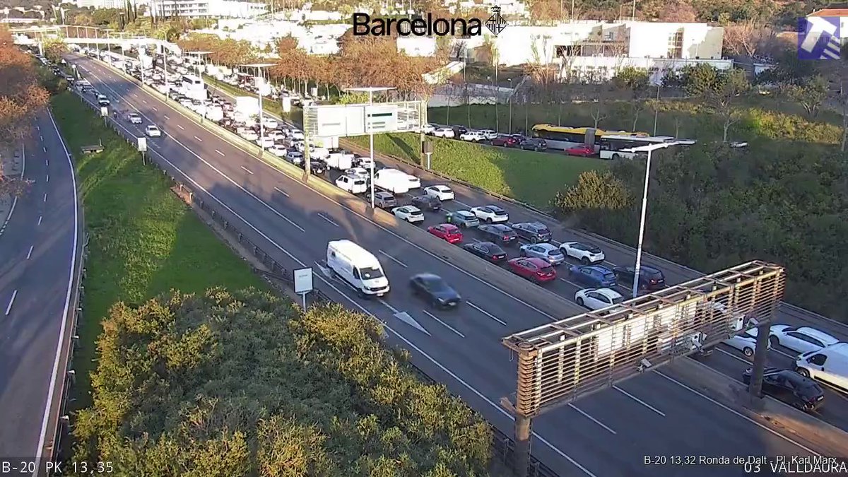 Trànsit tweet media