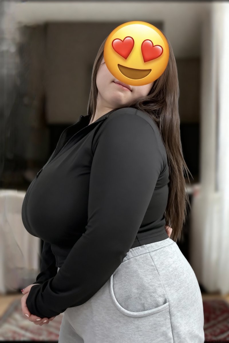 megmegಥ_ಥ tweet media