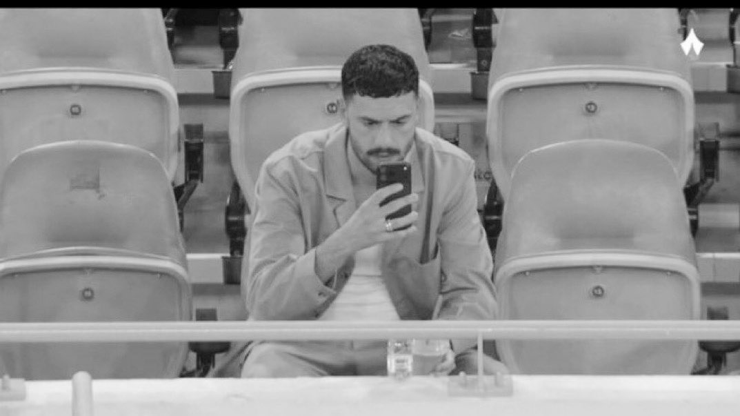 صـالـح tweet media