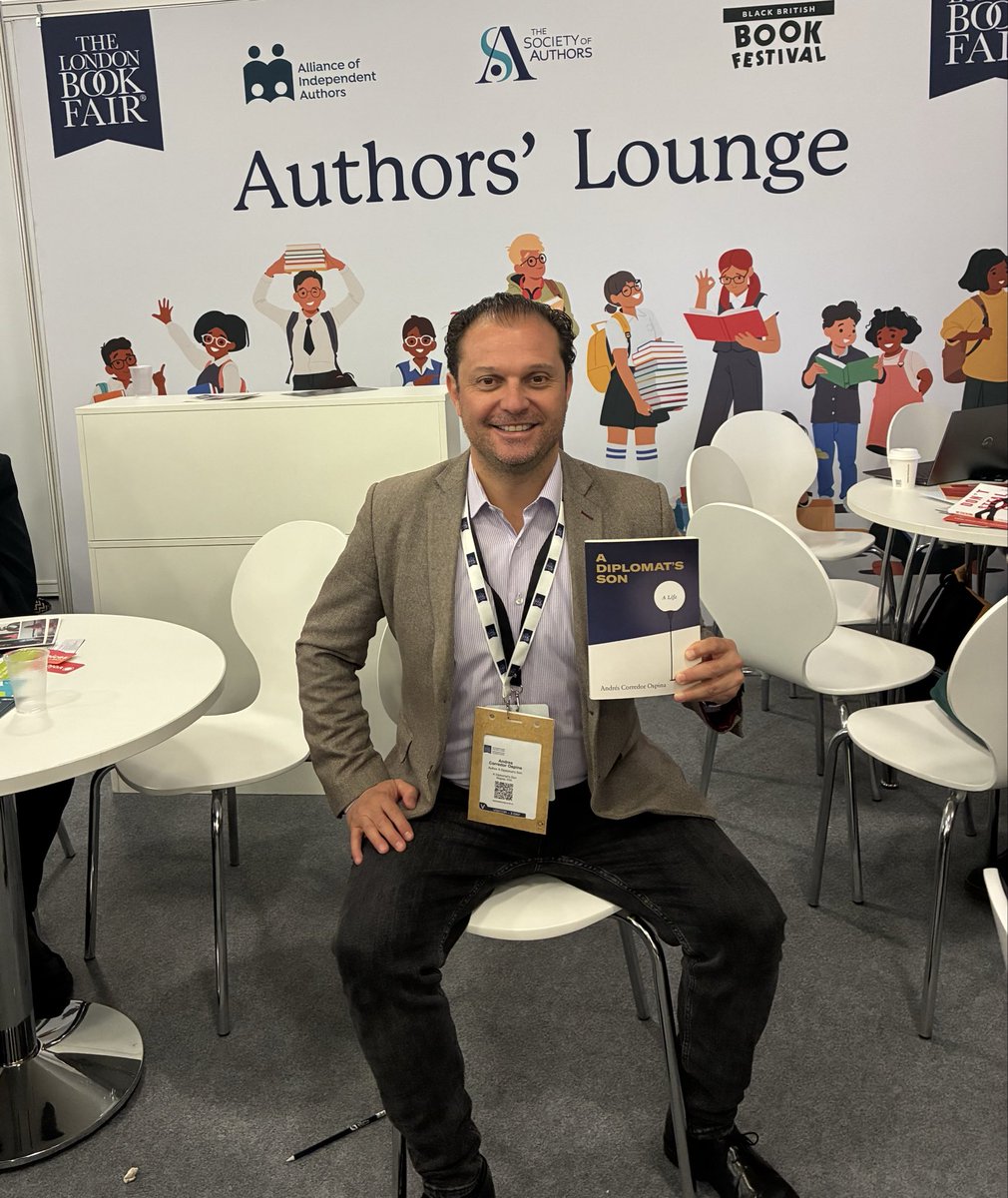 RumordeCorredor's tweet photo. #FILBo2026 Este año fue publicado mi libro A Diplomat’s Son. Estoy muy interesado en confirmar mi participación como autor exofónico indie en la Feria Internacional del Libro de Bogotá. Para esto, he inscrito mi obra en la convocatoria para autores auto publicados y requiero una respuesta favorable para viajar a Colombia. @FILBogota @camaracomerbog @Edicirculorojo @larepublica_co #ADiplomatsSon #RumordeCorredor  #autor #autoedicion