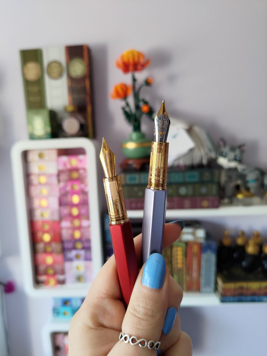 PaperLovers tweet media