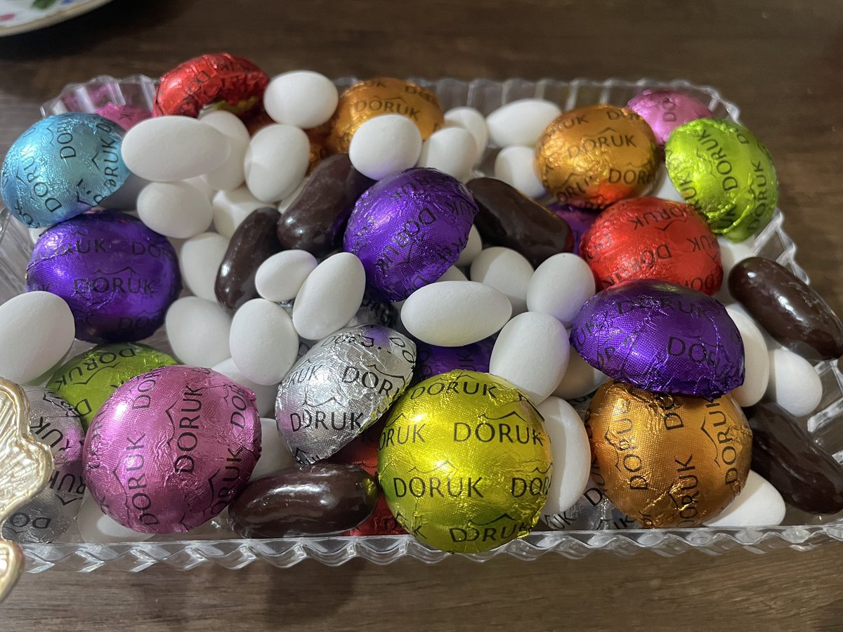 pesto soslu makarna🍝| spidey era🕸️ tweet media