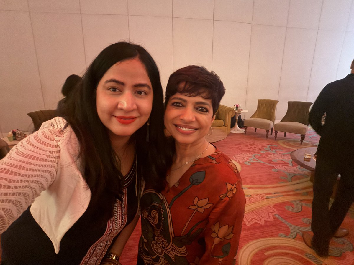 भाषा सुंबली tweet media