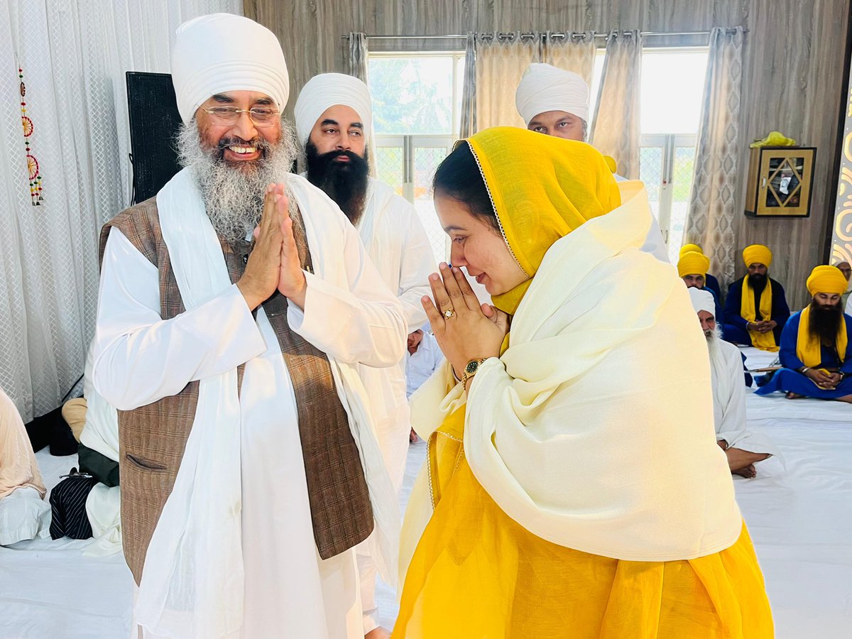 narinder_bharaj's tweet image. ਗੁਰਦੁਆਰਾ ਨਵਾਂ ਮਸਤੂਆਣਾ ਸਾਹਿਬ ਪਿੰਡ ਮੰਗਵਾਲ ਵਿਖੇ ਸੰਤ ਅਤਰ ਸਿੰਘ ਮਹਾਰਾਜ ਜੀ ਮਸਤੂਆਣਾ ਸਾਹਿਬ ਵਾਲਿਆਂ ਦੇ ਪ੍ਰਕਾਸ਼ ਦਿਹਾੜੇ ਅਤੇ ਸੰਤ ਬਲਵੰਤ ਸਿੰਘ ਜੀ ਮਹਾਰਾਜ ਸਿੱਧਸਰ ਸਿਹੋੜਾ ਸਾਹਿਬ ਵਾਲਿਆਂ ਦੇ ਪ੍ਰਕਾਸ਼ ਦਿਹਾੜੇ ਮੌਕੇ ਨਤਮਸਤਕ ਹੁੰਦਿਆਂ ਆਪਣੀ ਹਾਜ਼ਰੀ ਲਗਵਾਈ ਅਤੇ ਸਰਬੱਤ ਦੇ ਭਲੇ ਦੀ ਅਰਦਾਸ ਬੇਨਤੀ ਕੀਤੀ…

#sangrur #bhawanigarh