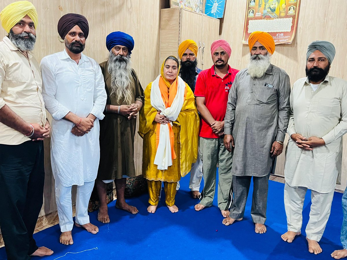 narinder_bharaj's tweet image. ਗੁਰਦੁਆਰਾ ਨਵਾਂ ਮਸਤੂਆਣਾ ਸਾਹਿਬ ਪਿੰਡ ਮੰਗਵਾਲ ਵਿਖੇ ਸੰਤ ਅਤਰ ਸਿੰਘ ਮਹਾਰਾਜ ਜੀ ਮਸਤੂਆਣਾ ਸਾਹਿਬ ਵਾਲਿਆਂ ਦੇ ਪ੍ਰਕਾਸ਼ ਦਿਹਾੜੇ ਅਤੇ ਸੰਤ ਬਲਵੰਤ ਸਿੰਘ ਜੀ ਮਹਾਰਾਜ ਸਿੱਧਸਰ ਸਿਹੋੜਾ ਸਾਹਿਬ ਵਾਲਿਆਂ ਦੇ ਪ੍ਰਕਾਸ਼ ਦਿਹਾੜੇ ਮੌਕੇ ਨਤਮਸਤਕ ਹੁੰਦਿਆਂ ਆਪਣੀ ਹਾਜ਼ਰੀ ਲਗਵਾਈ ਅਤੇ ਸਰਬੱਤ ਦੇ ਭਲੇ ਦੀ ਅਰਦਾਸ ਬੇਨਤੀ ਕੀਤੀ…

#sangrur #bhawanigarh