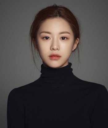 gyjpilipinas's tweet photo. #GoYounJung #고윤정

Actress Go Youn Jung donated 50 million won to support active-duty firefighters through the Firefighters’ Family Hope Sharing organization.

The funds will go toward equipment support and PTSD prevention programs.

Her decision was inspired by her firsthand experience visiting a fire station while filming The Secret Friends Club.
https://t.co/3ZPKk64vuO