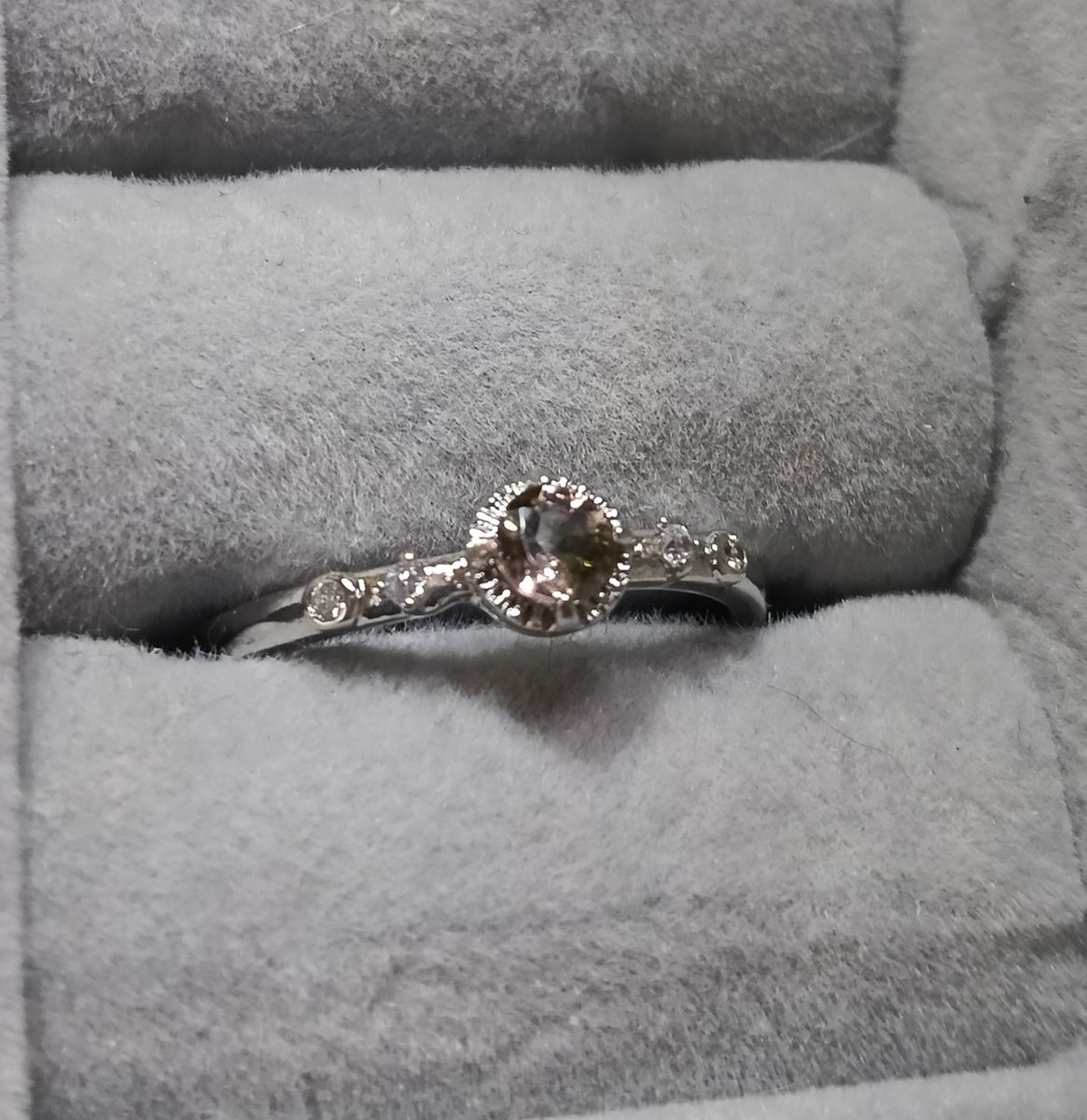 丸木戸サキ＠タロット本99円から！ tweet media