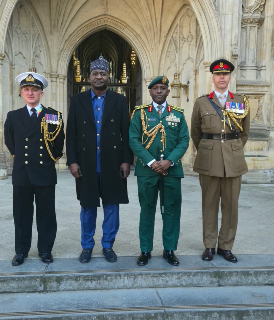 Ayekooto tweet media