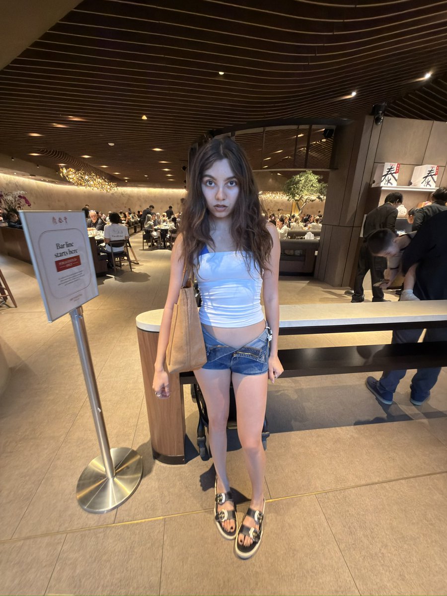 ✨annika rim✨ tweet media