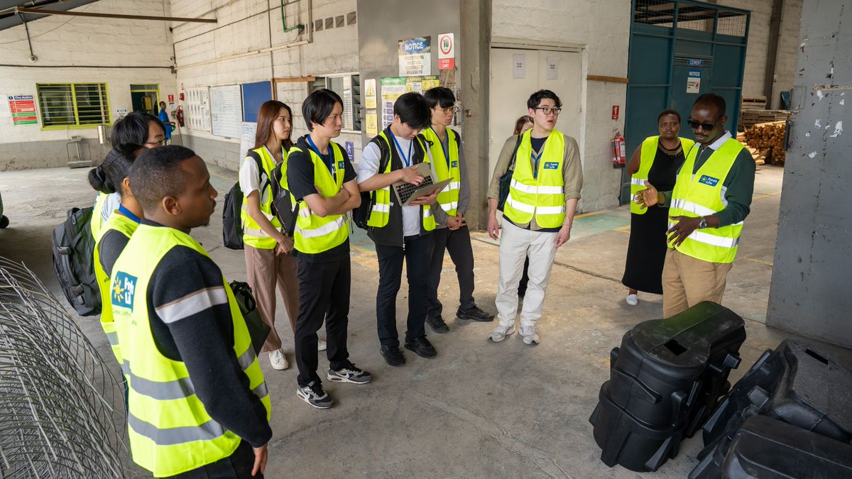 Fresh Life tweet media