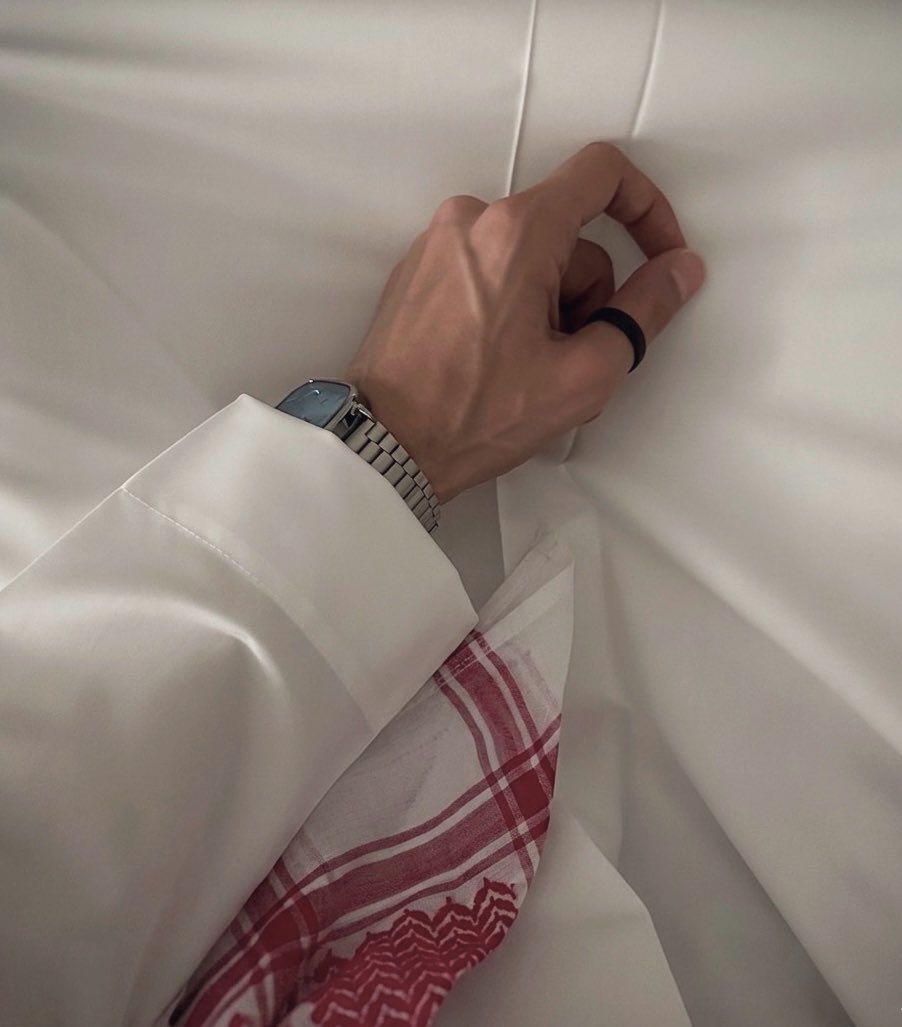 θA☁️ tweet media