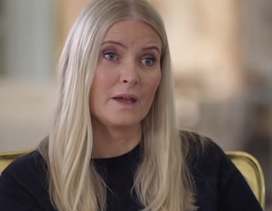 pookie 🍊🍋 tweet media