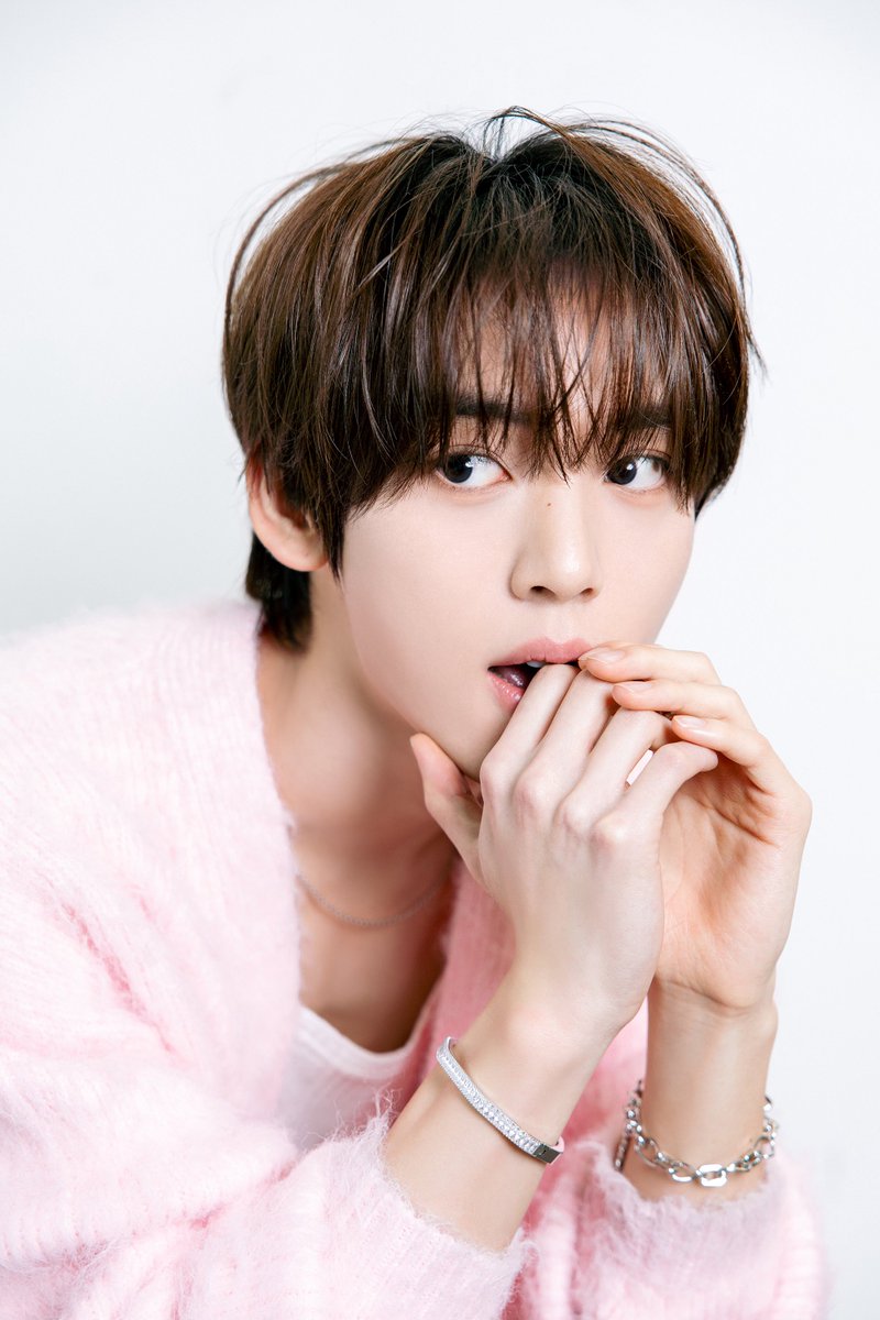 ナヤナ〜❕ tweet media