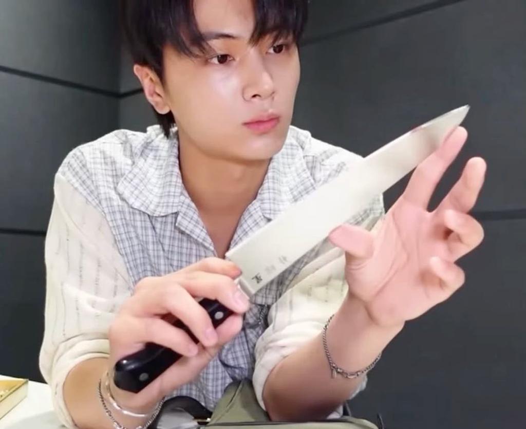 Sam; ENHYPEN IS 7 ٭ tweet media