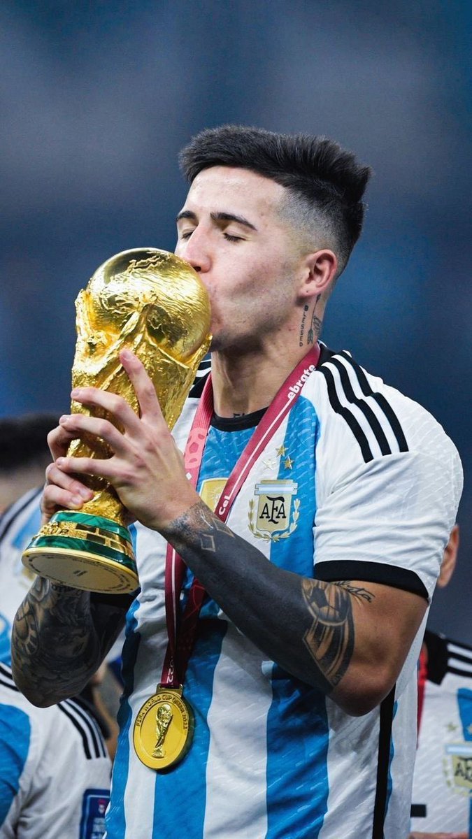 Culer Strauss tweet media