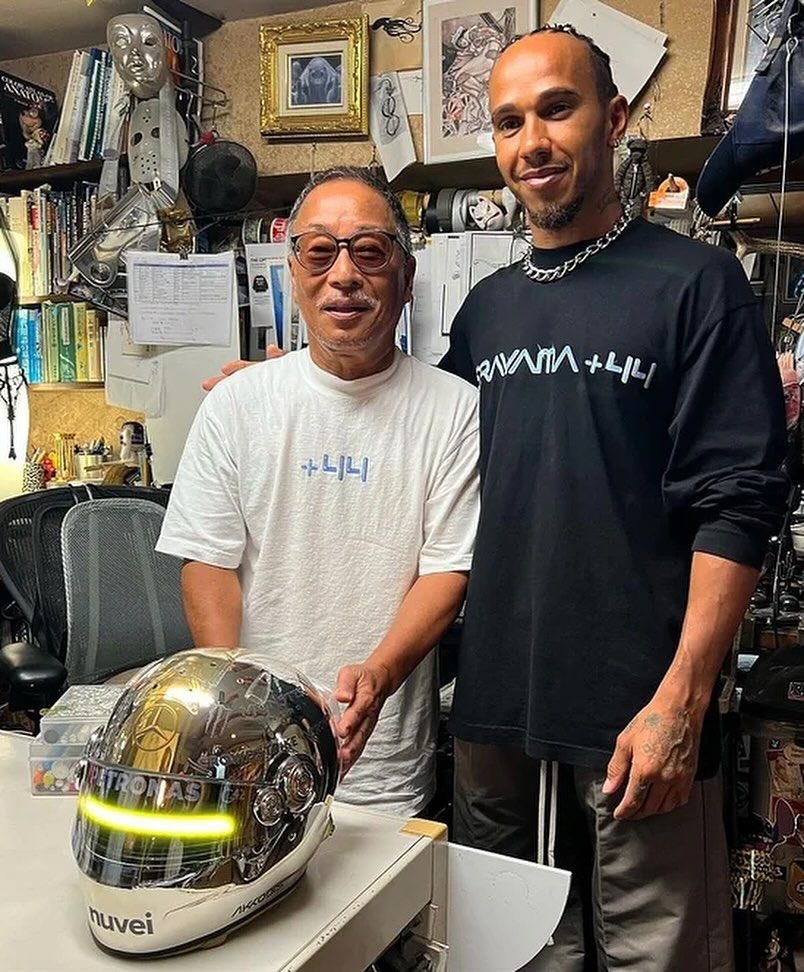 raye⁴⁴ tweet media