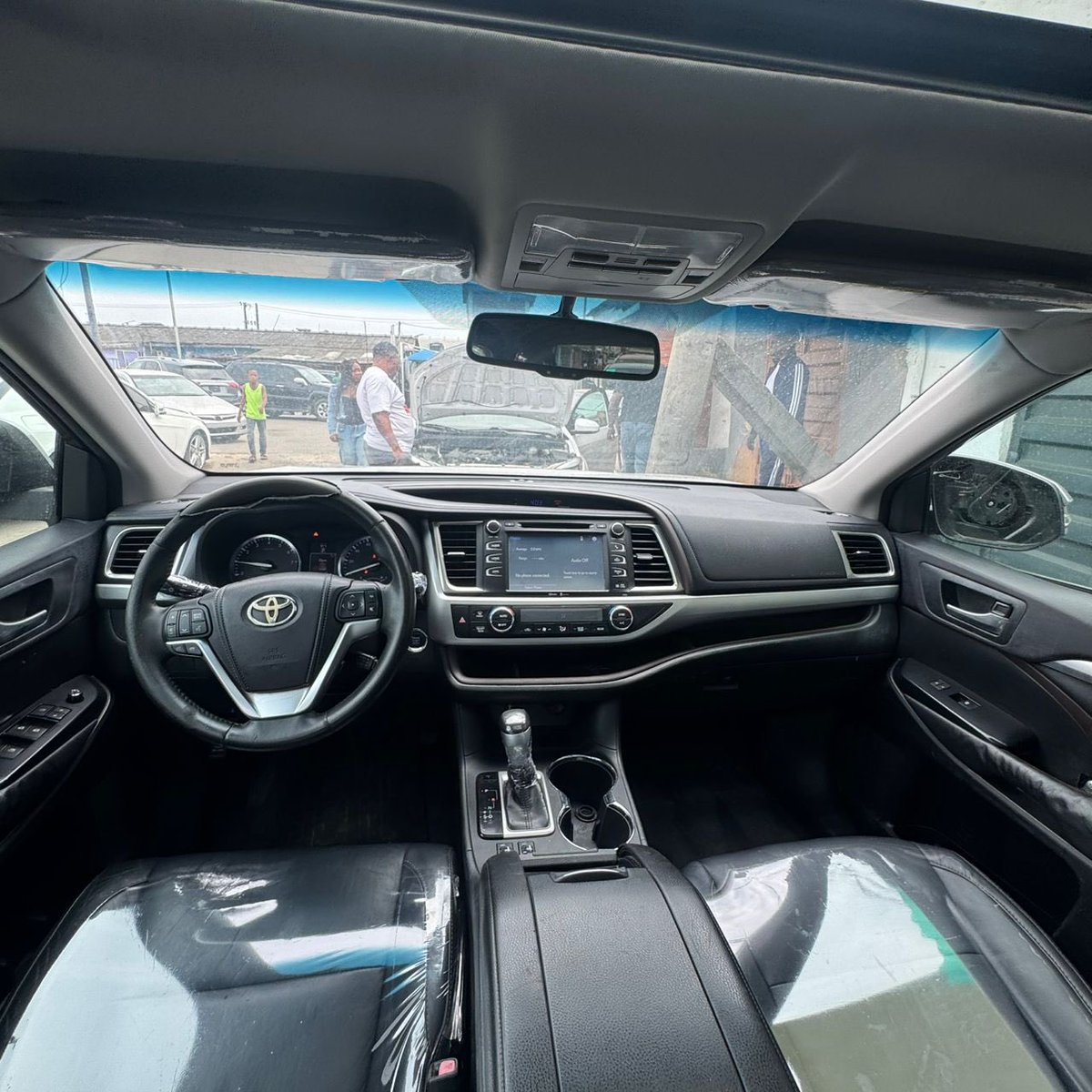 Lagoscarguy tweet media