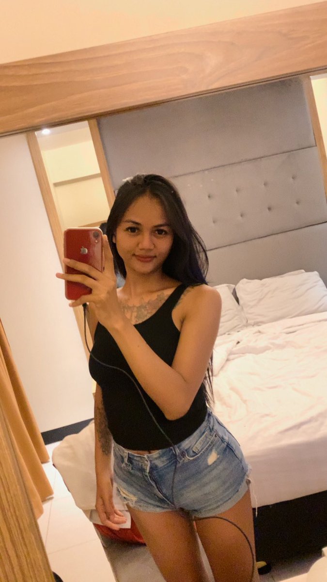 auroraanna tweet media