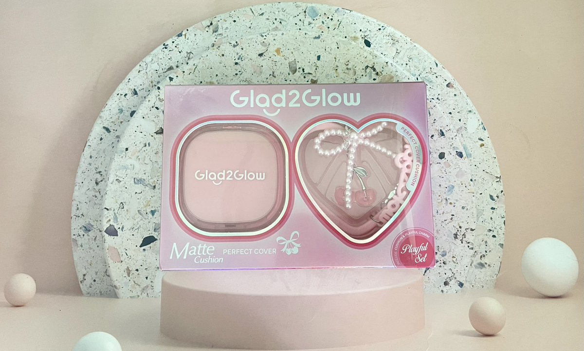 iilovemewii's tweet image. ใครใช้ Matte Cushion #Glad2Glow บ้างเอ่ย เราเพิ่งตำมาใหม่จ้า ตอนนี้เขาจัดsetมี Charm มาให้ด้วยแล้วคือ Charm น่ารักมากกกก นี่เจอบุ๊ปตำปั๊ปทันทีเลยกลัวของมันแหละ555 ใครอยากได้ Charm น่ารักๆรีบไปตำบอกเลย!! #ดีบอกต่อ #reviews